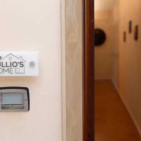 Tullios Semesterbostad *